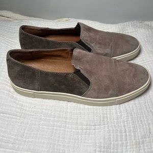Like new Frye Gemma cap toe gray suede leather slip on sneaker